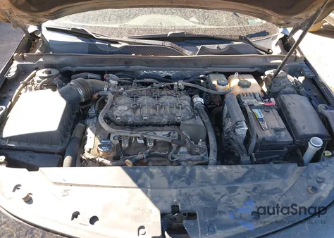 2018 Chevrolet Impala 2Lz z USA, uszkodzony, nr VIN 2G1125S32J9110082